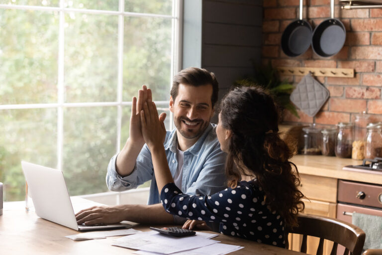 Happy couple - financial wellbeing training